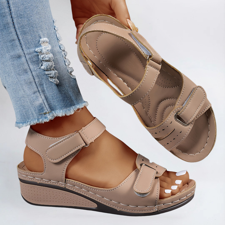 Jane - Easy Fit Sandals