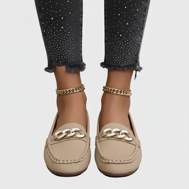 Élise Chain Loafer