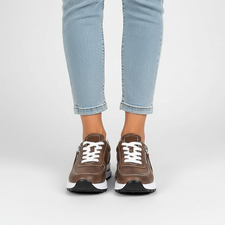 Lúmina Zip Sneaker